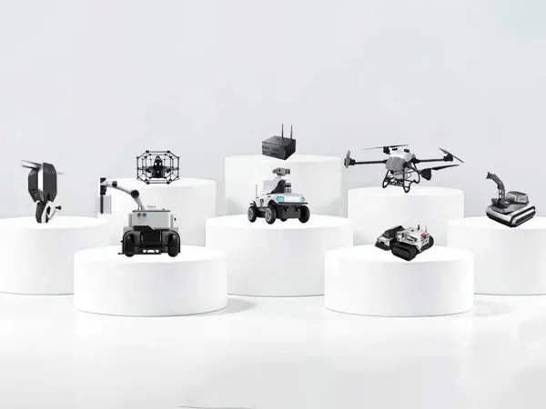 A Tianjin Weide Aviation elmélyíti a jelenetekkel kapcsolatos együttműködést, és számos gyakorlati projektet hajt végre lánctalpas/kerekes alváz és falmászó robotok számára